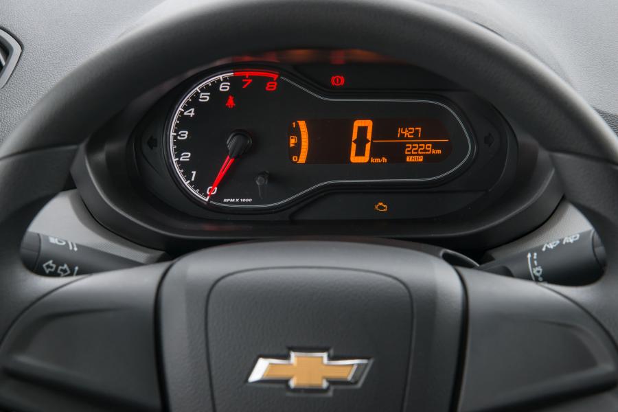 Chevrolet Onix Joy 2016 года  (фото 13 из 29)